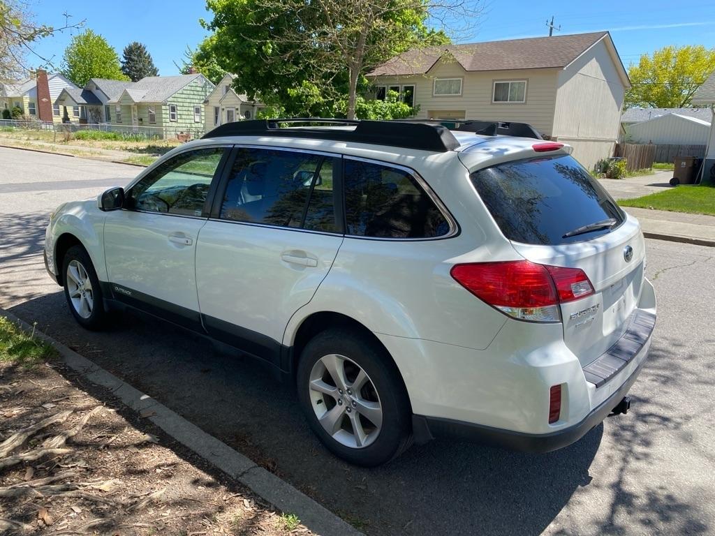 Subaru Outback  2013