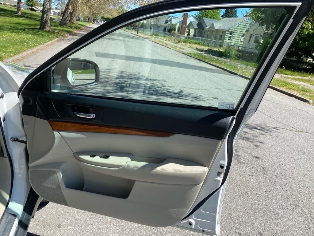 Subaru Outback  2013