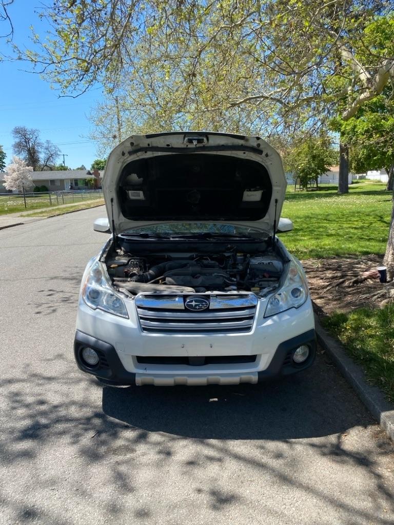 Subaru Outback  2013