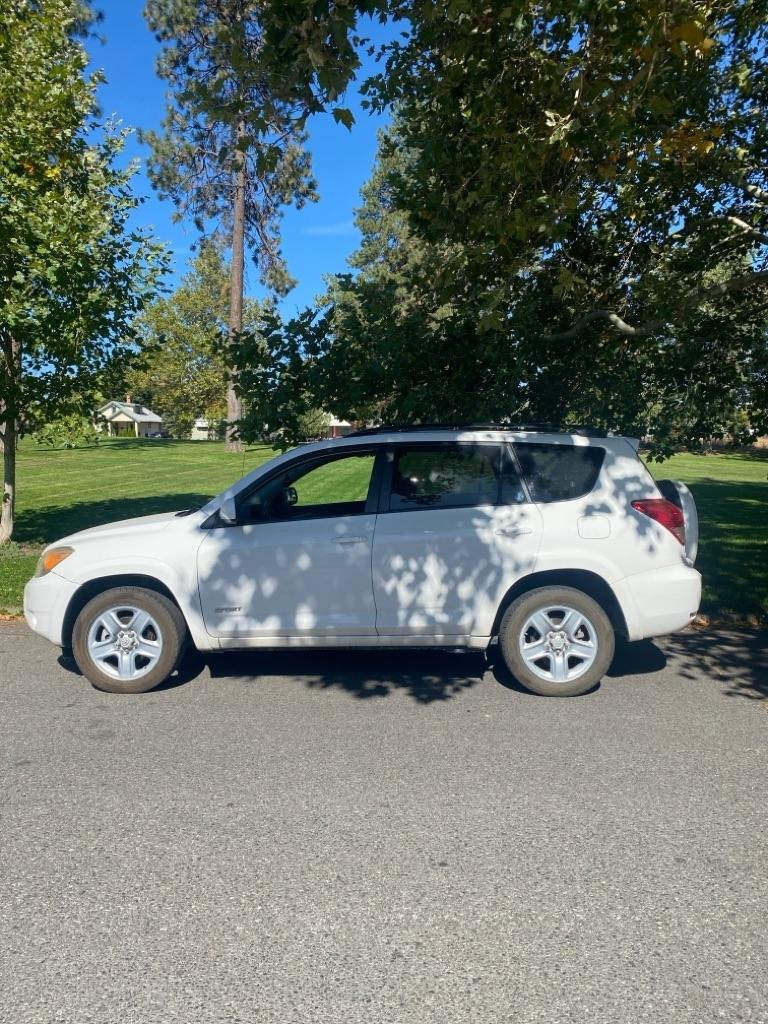 Toyota RAV4  2007