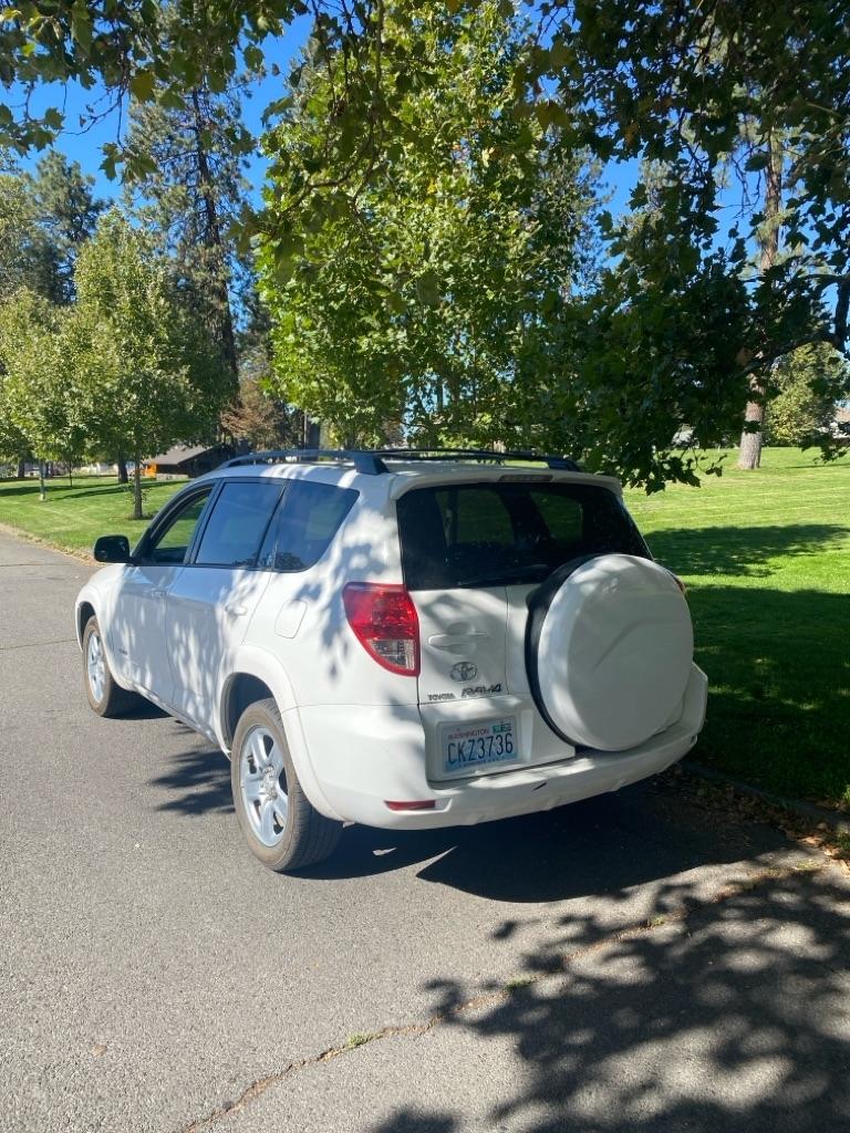 Toyota RAV4  2007