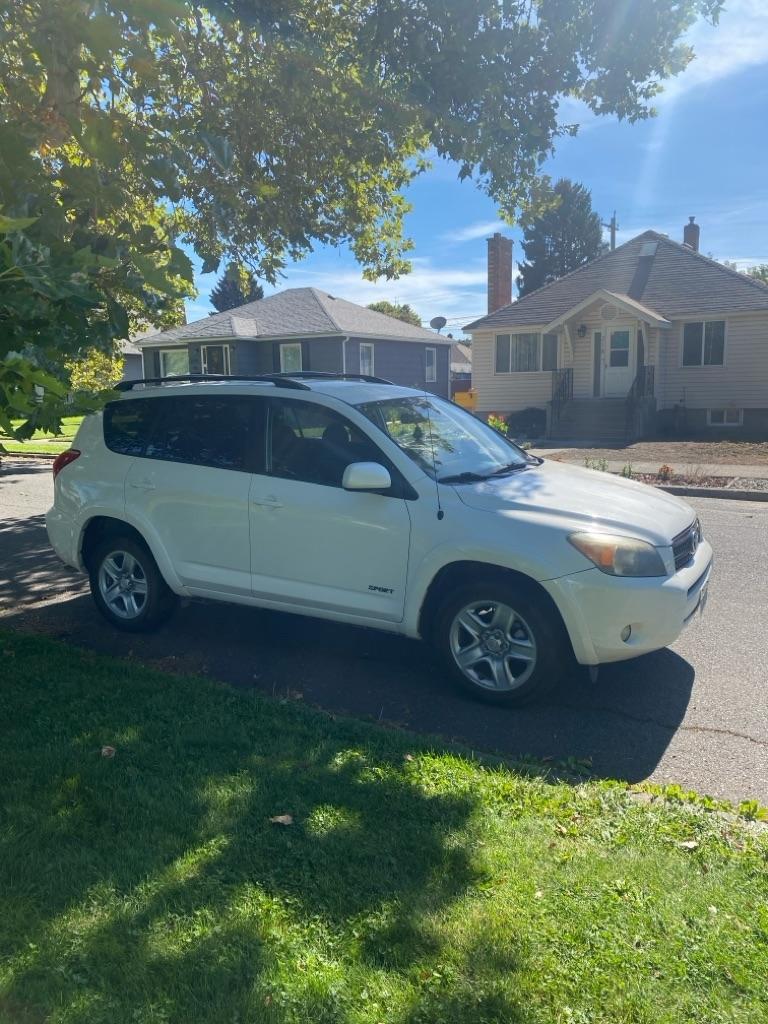 Toyota RAV4  2007
