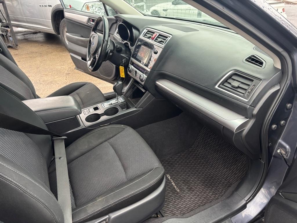 Subaru Outback  2015