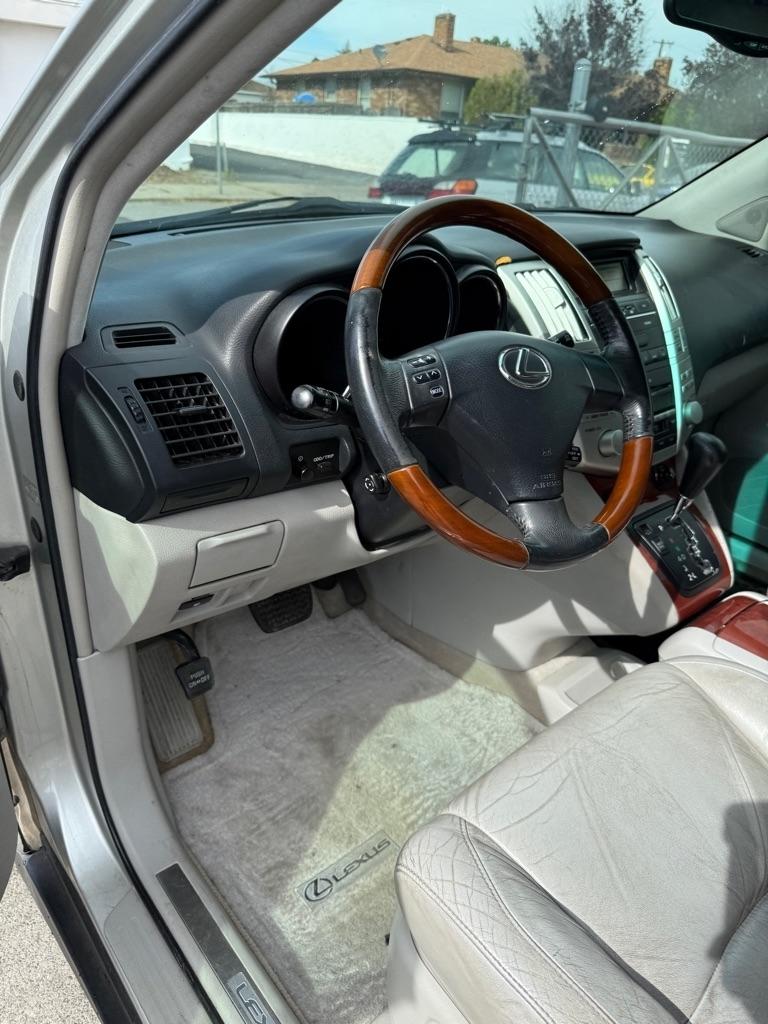 Lexus RX 330  2004