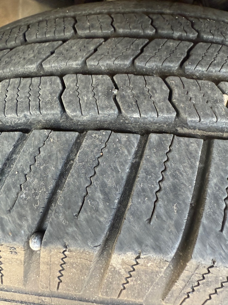 Nissan Pathfinder  2008