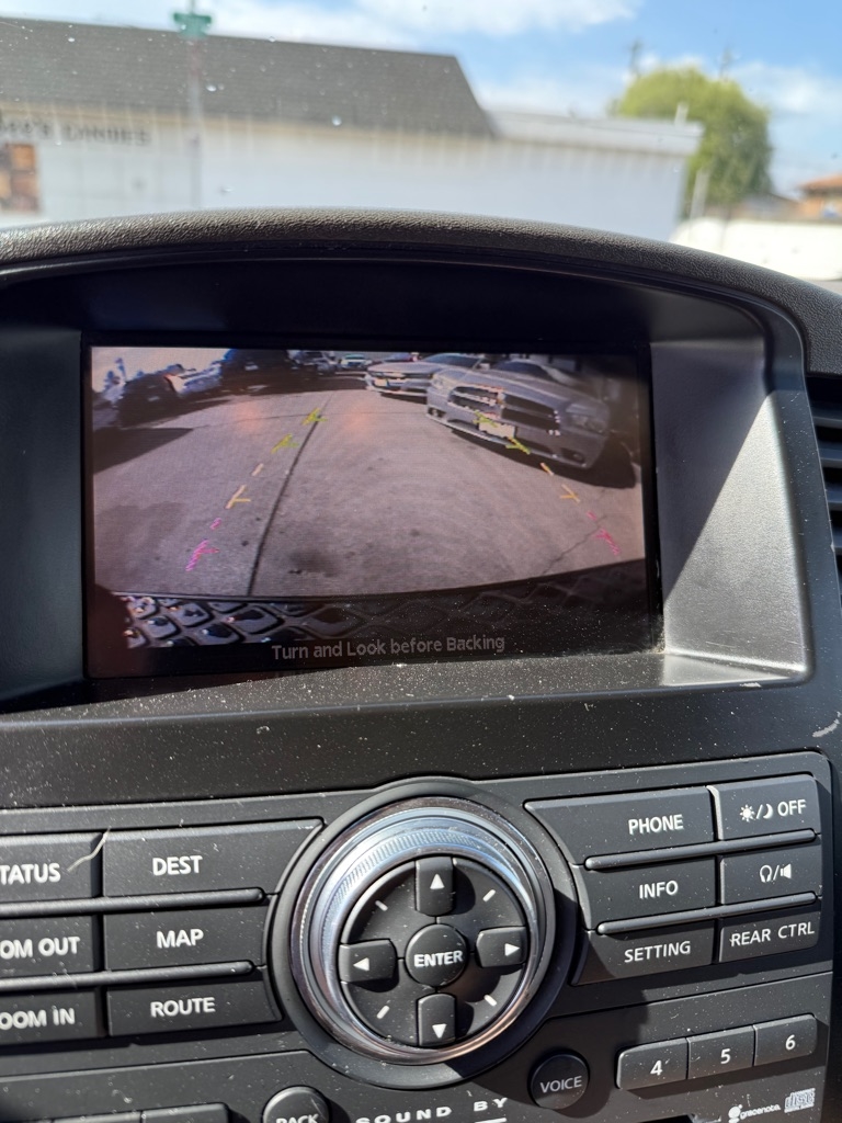 Nissan Pathfinder  2008