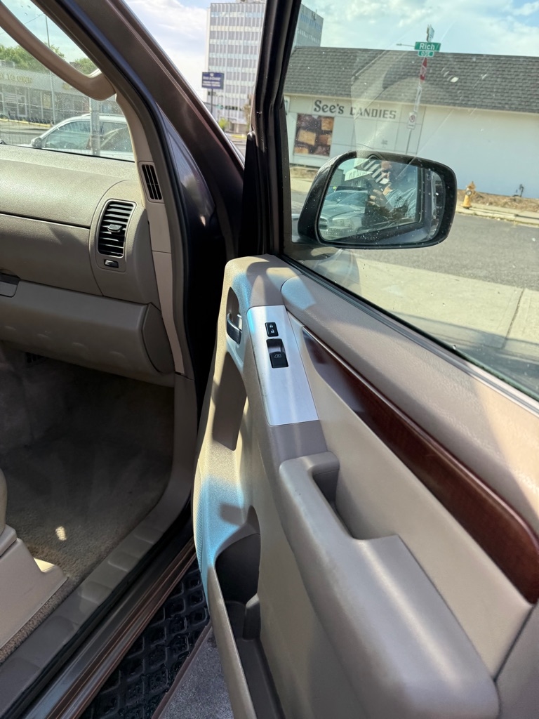 Nissan Pathfinder  2008