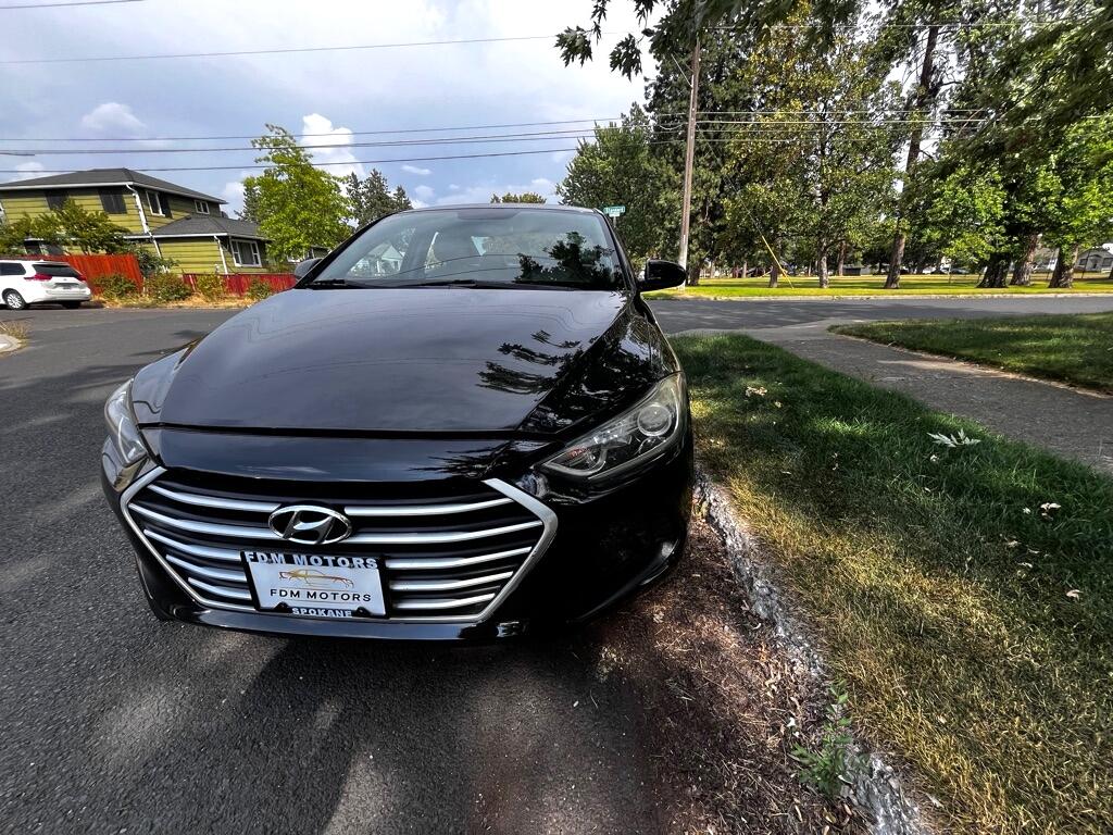 Hyundai Elantra  2018