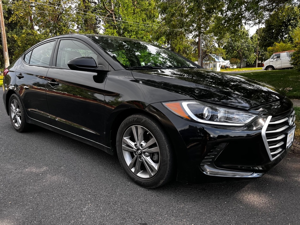 2018 Hyundai Elantra SEL's photo