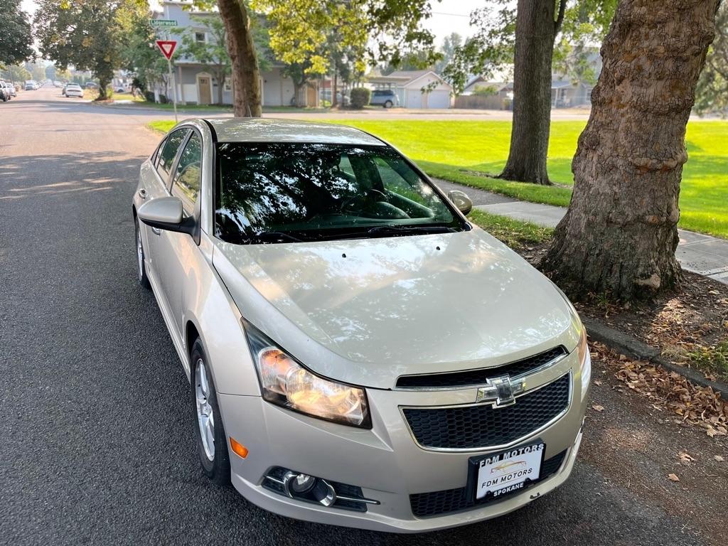 Chevrolet Cruze  2012