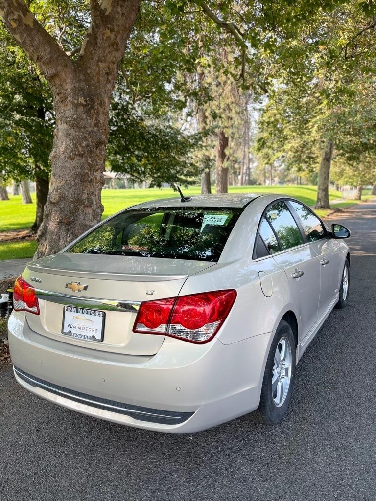 Chevrolet Cruze  2012