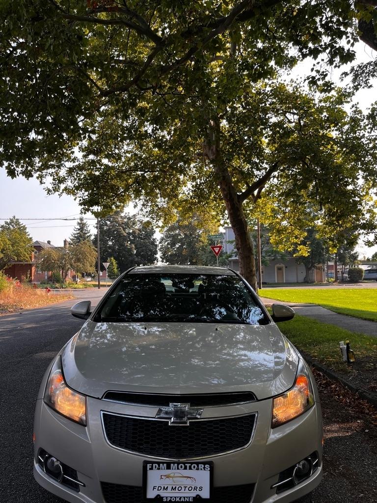 Chevrolet Cruze  2012