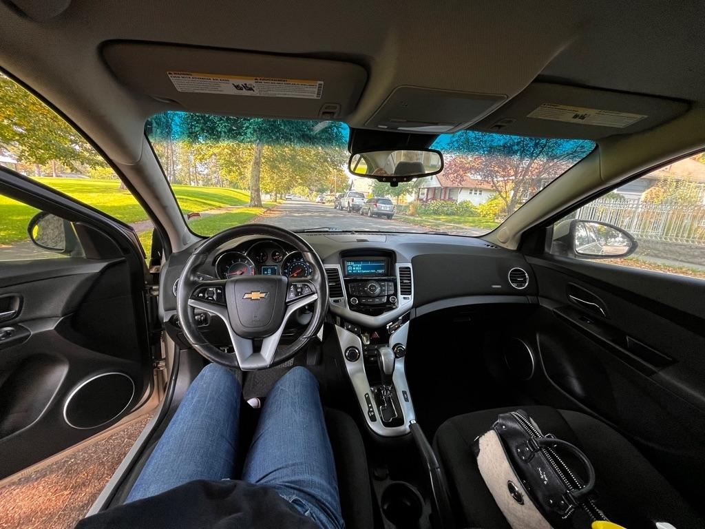 Chevrolet Cruze  2012