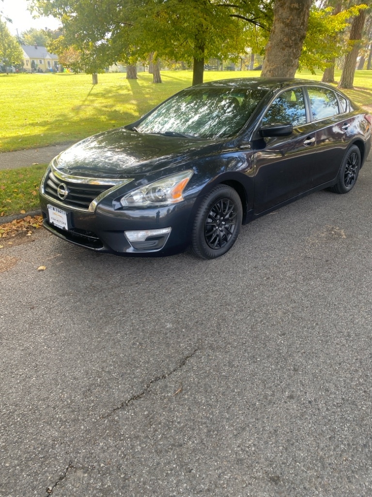 Nissan Altima  2013