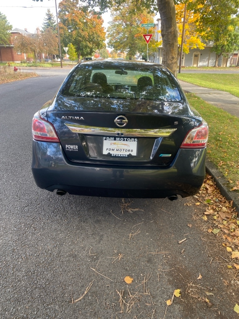 Nissan Altima  2013