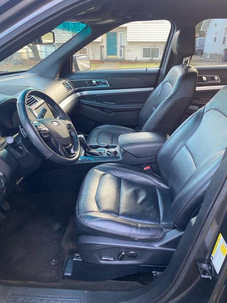 Ford Explorer  2016