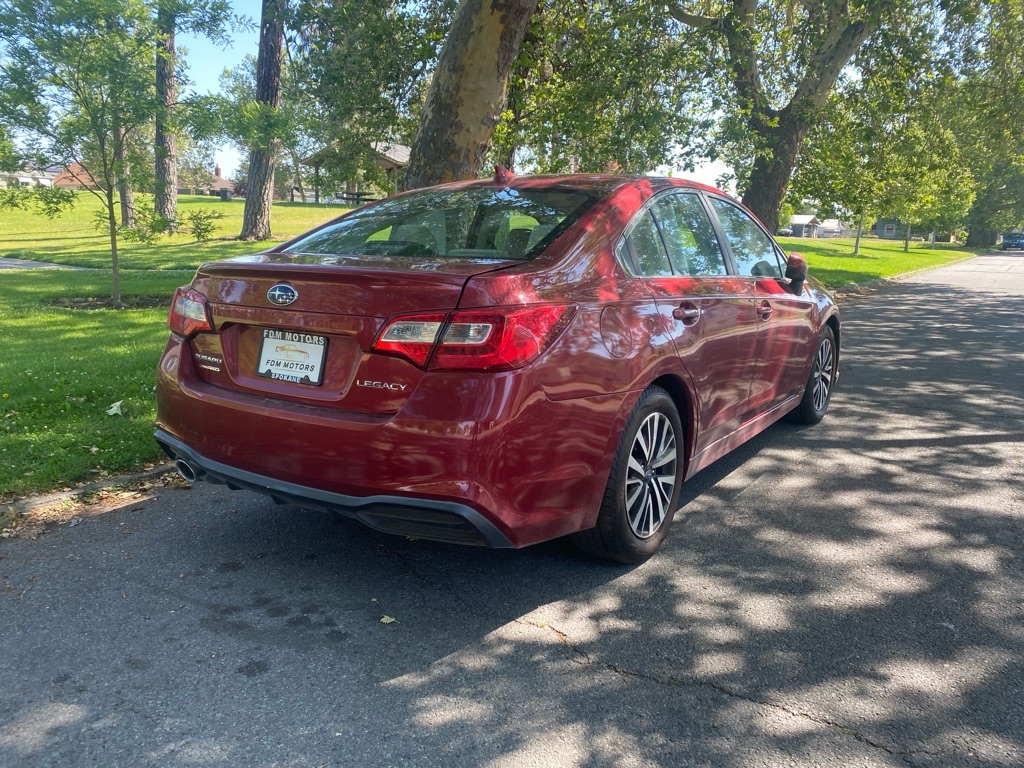 Subaru Legacy  2018