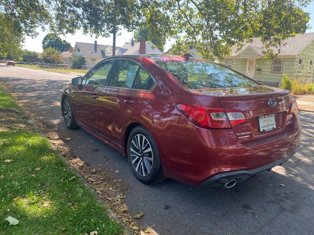 Subaru Legacy  2018