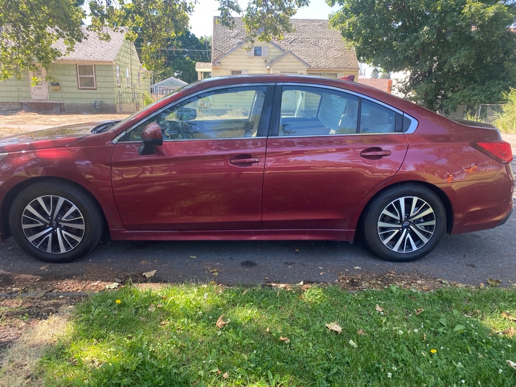 Subaru Legacy  2018