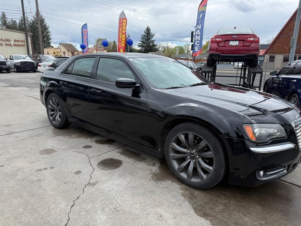 Chrysler 300  2014