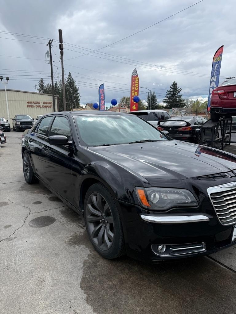 Chrysler 300  2014