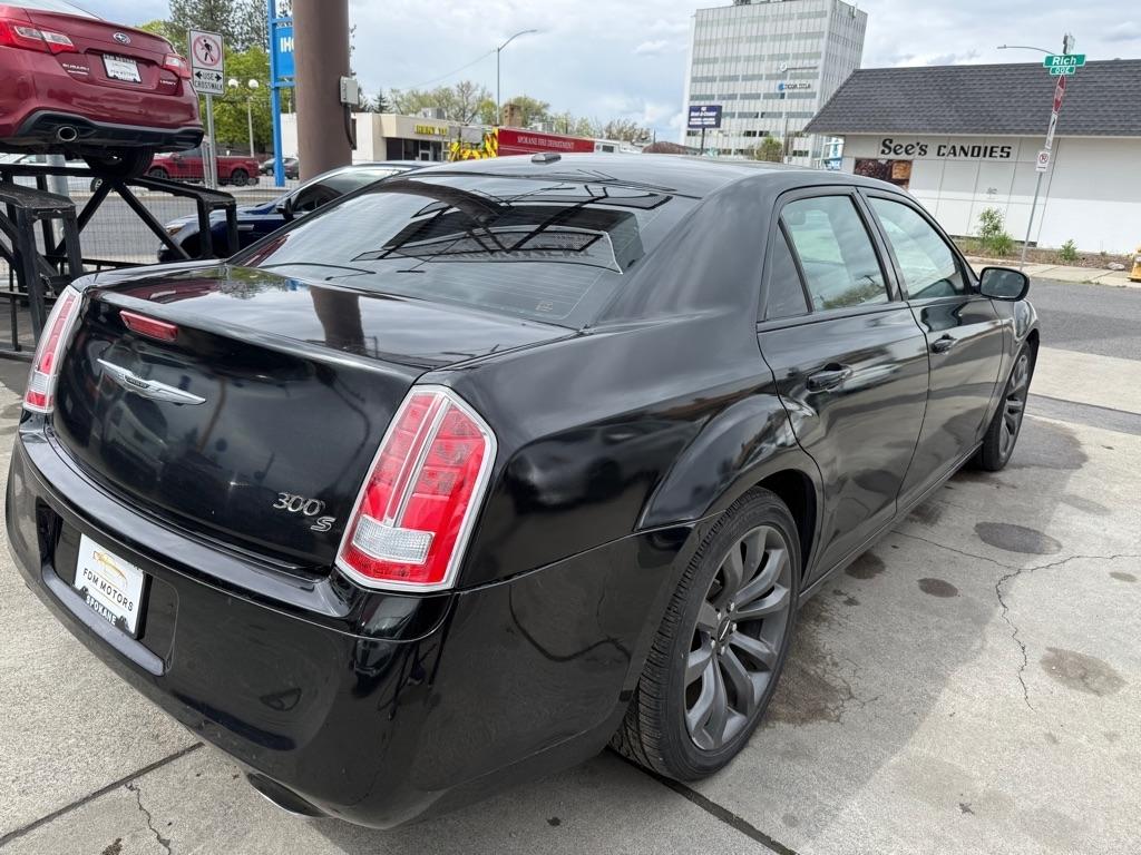 Chrysler 300  2014