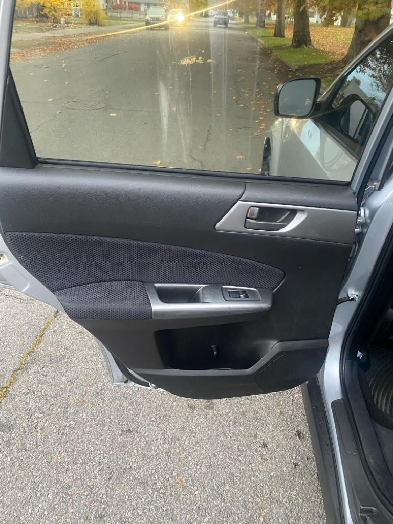Subaru Forester  2012
