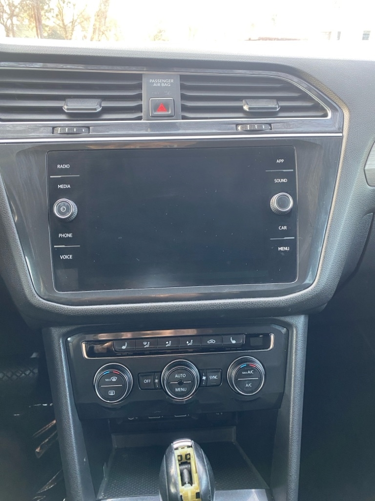 Volkswagen Tiguan  2018