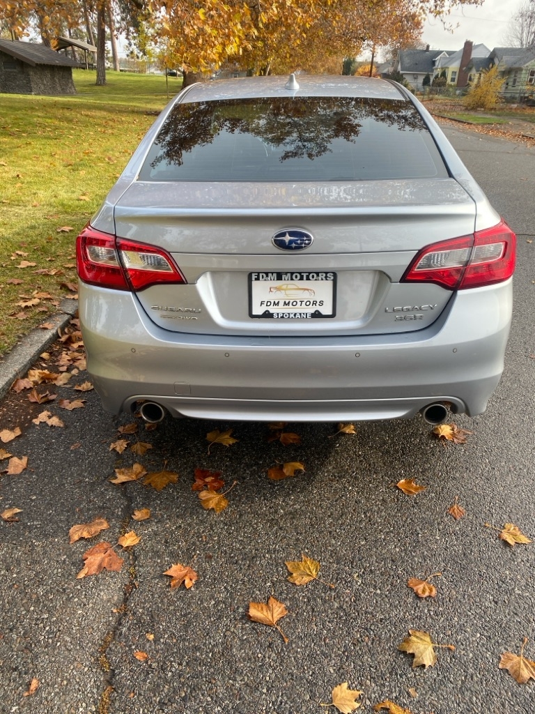 Subaru Legacy  2017