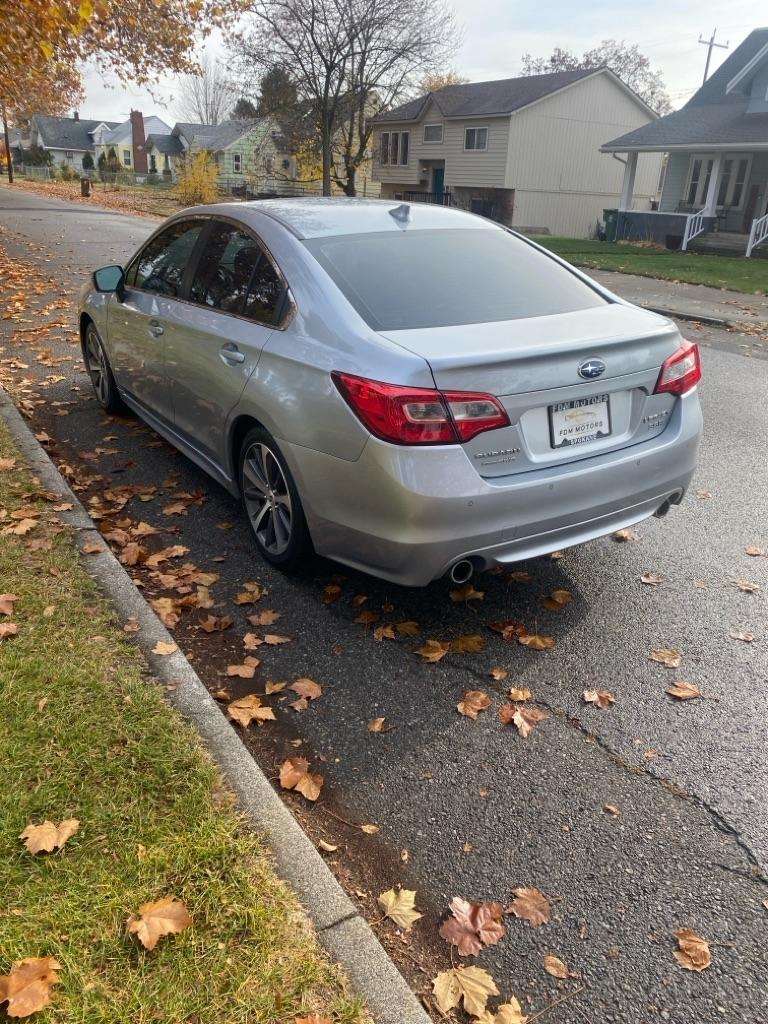 Subaru Legacy  2017