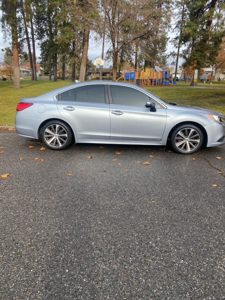 Subaru Legacy  2017