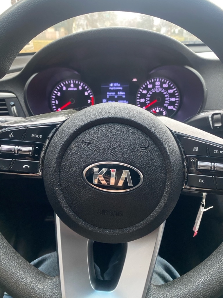 Kia Optima  2020