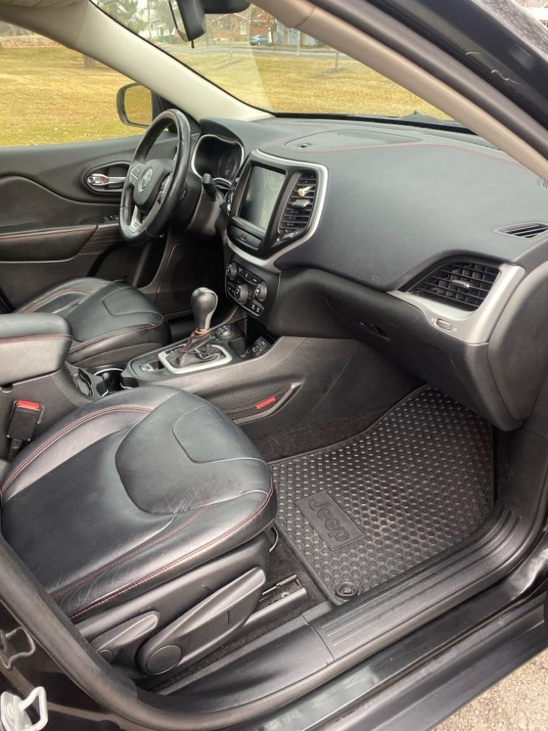 Jeep Cherokee  2014
