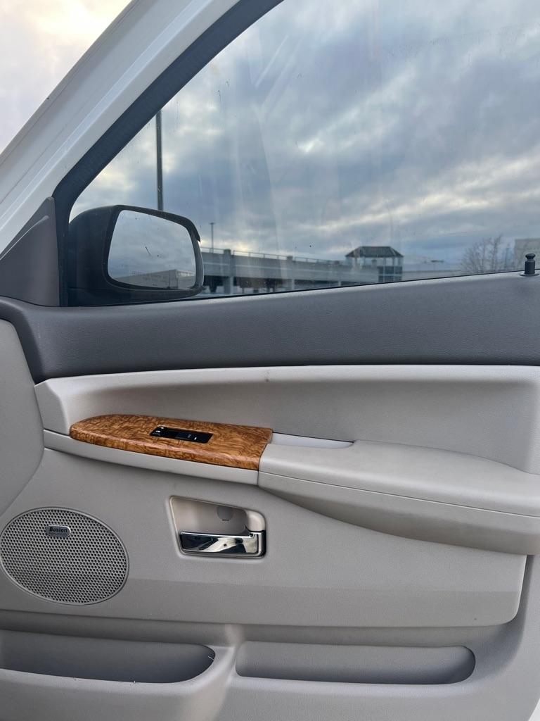 Jeep Grand Cherokee  2008