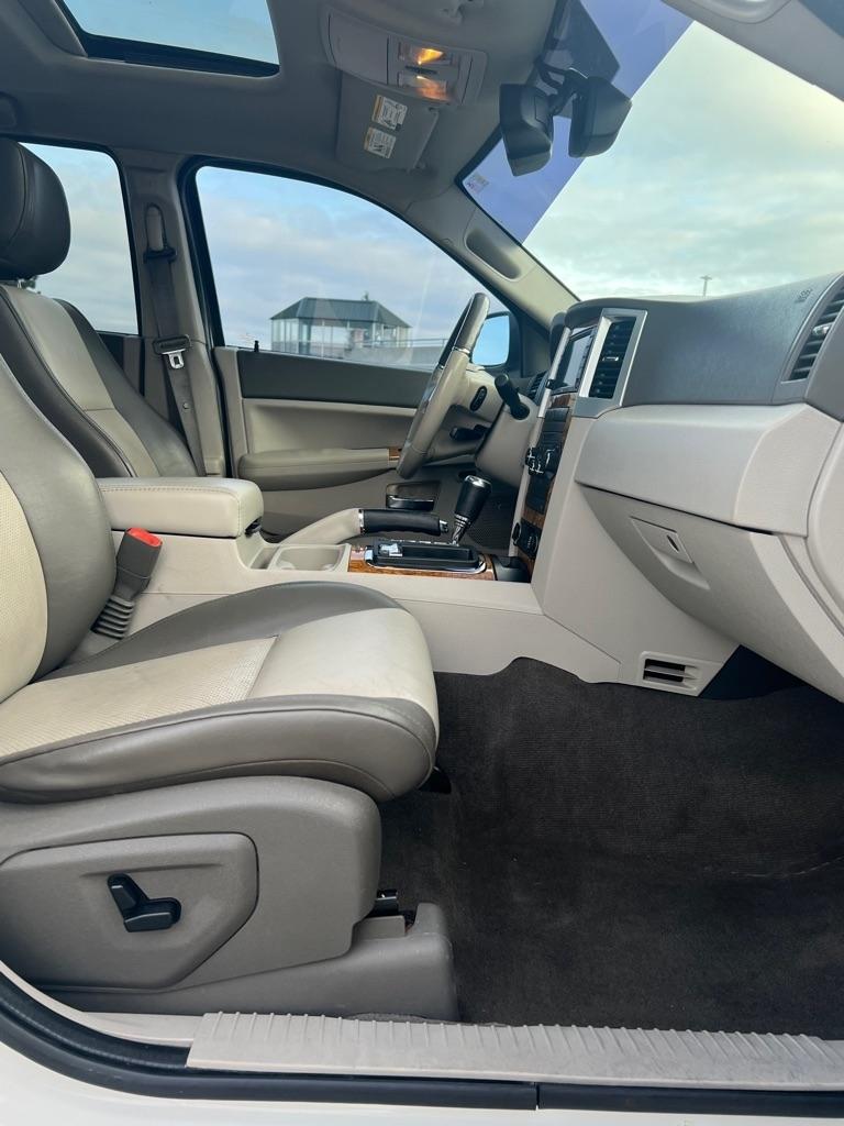 Jeep Grand Cherokee  2008