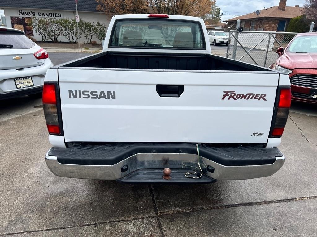 Nissan Frontier  2000