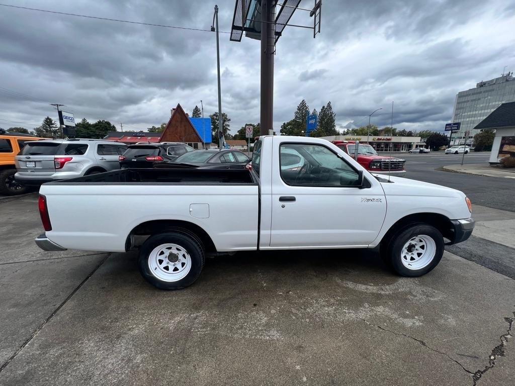 Nissan Frontier  2000