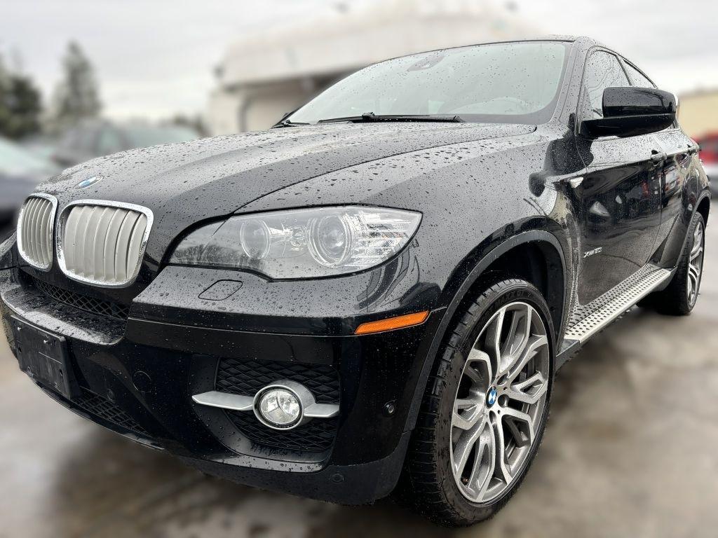 BMW X6  2011