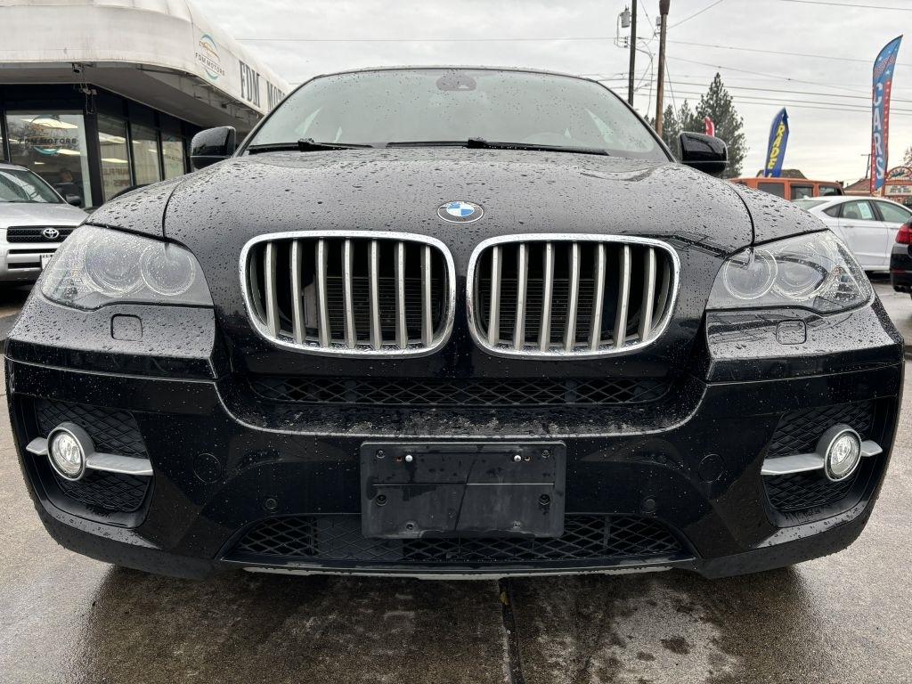 BMW X6  2011