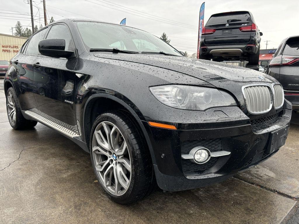 BMW X6  2011