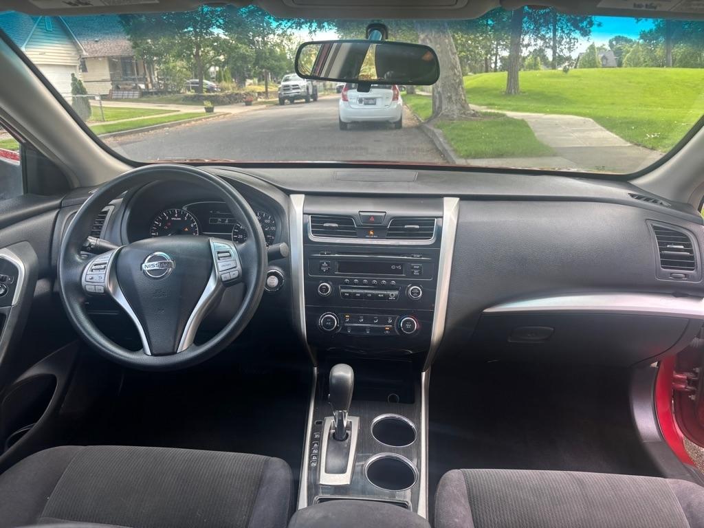 Nissan Altima  2013
