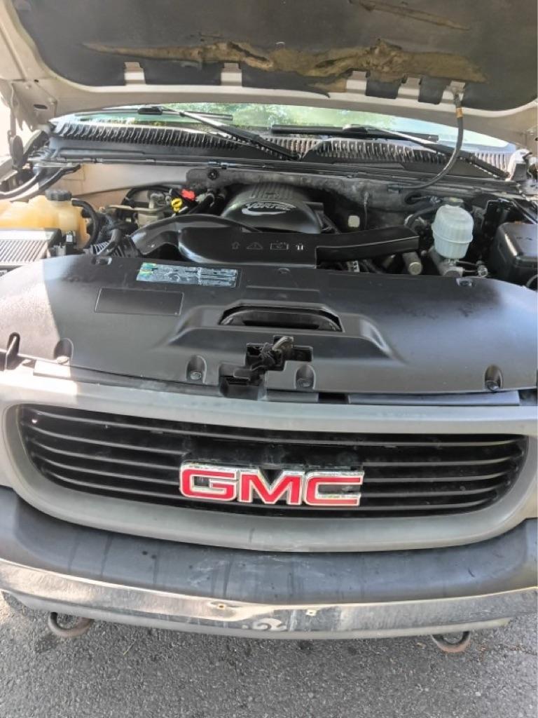 GMC Yukon  2005