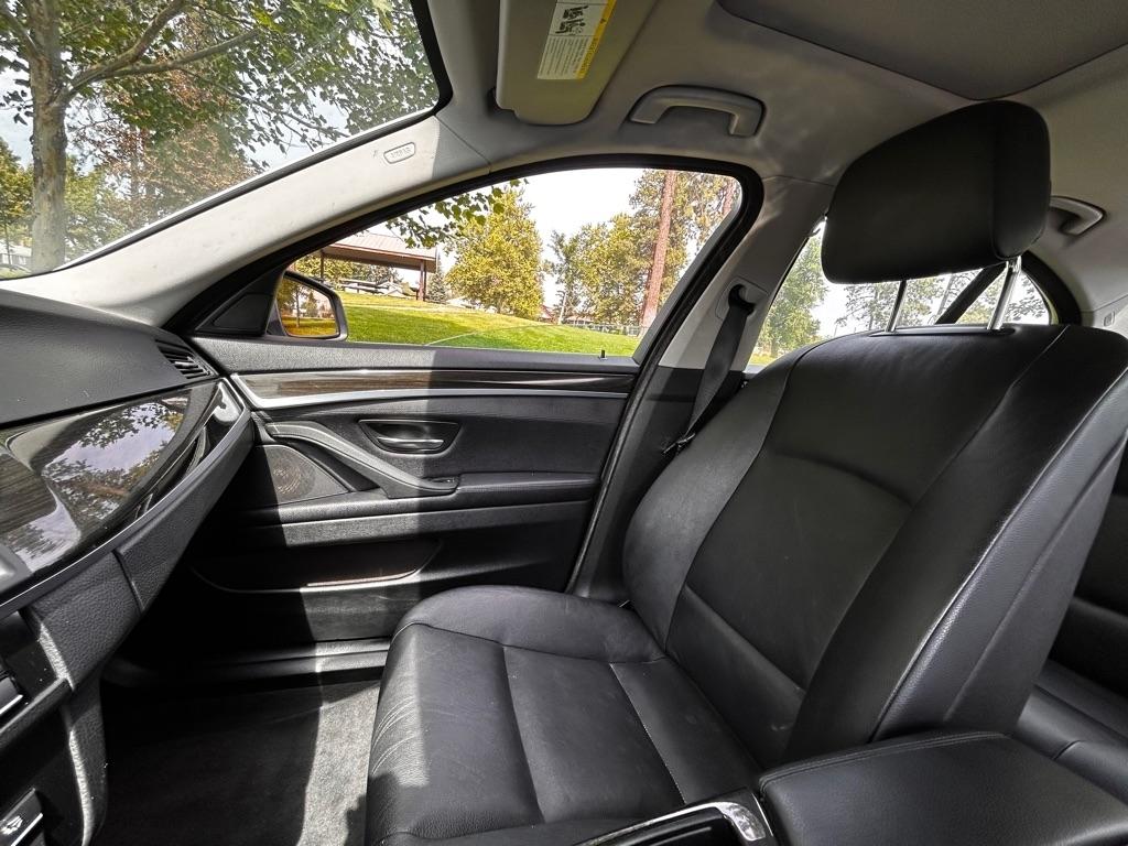 BMW 5-Series  2013
