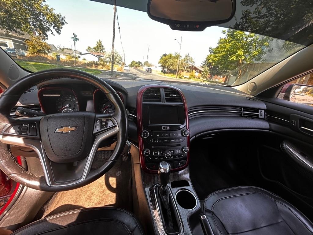 Chevrolet Malibu  2015