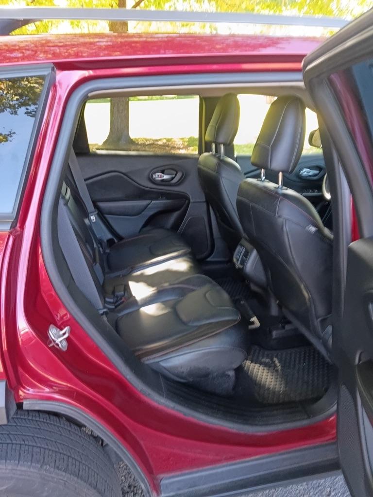Jeep Cherokee  2015