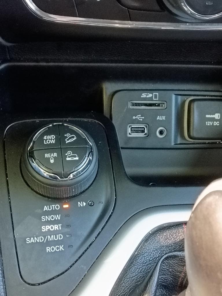 Jeep Cherokee  2015