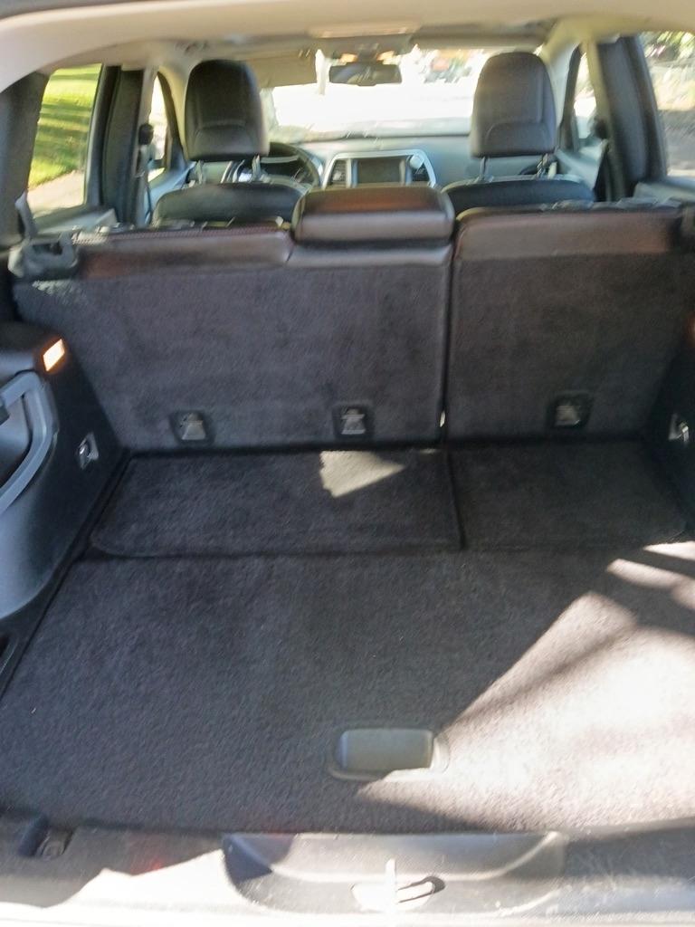 Jeep Cherokee  2015