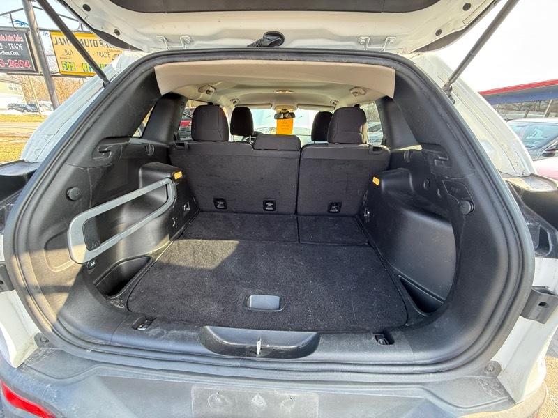 Jeep Cherokee Latitude FWD 2016