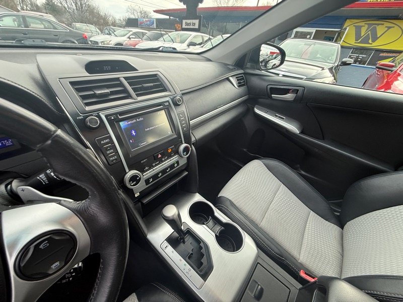 Toyota Camry SE Sport 2014