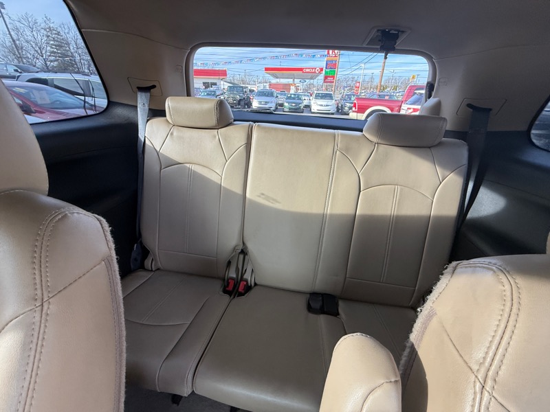 GMC Acadia SLT-1 AWD 2011